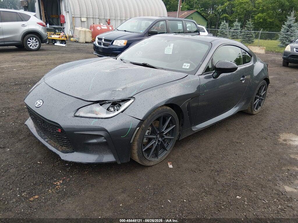 JF1ZNBF19P8751796 2023 TOYOTA GR86 photo no. 2