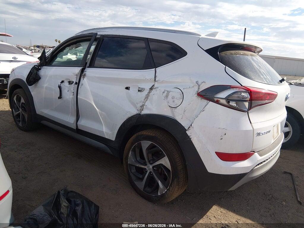 KM8J33A20HU340262 2017 HYUNDAI TUCSON photo no. 3