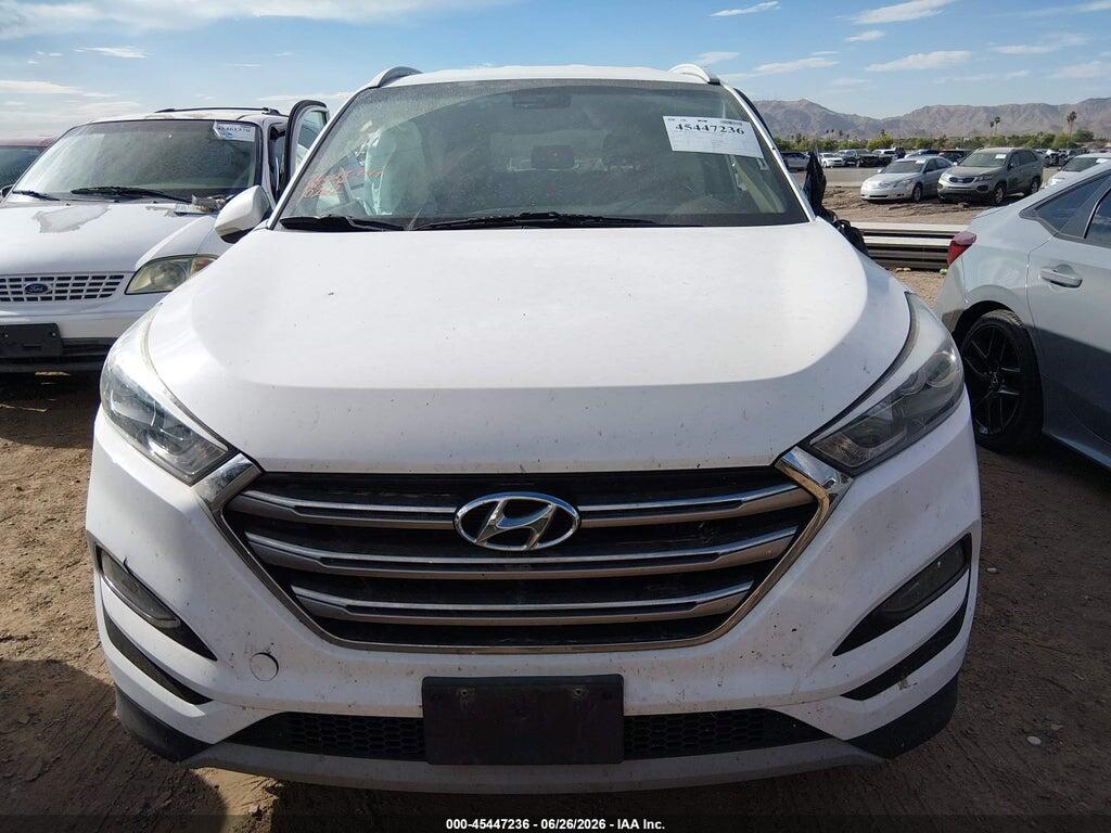 KM8J33A20HU340262 2017 HYUNDAI TUCSON photo no. 6