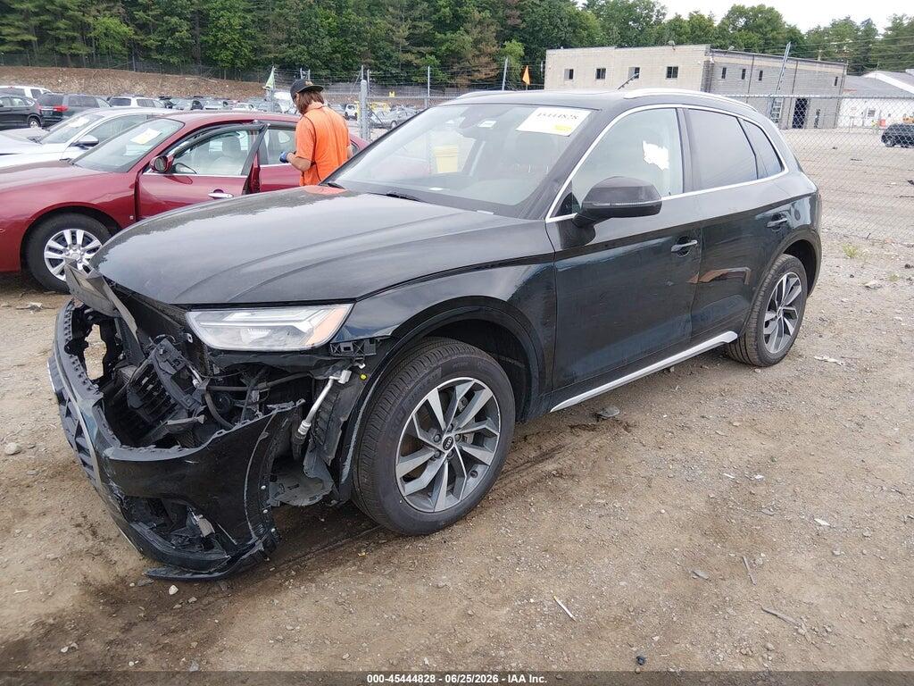 WA1BAAFY1M2015300 2021 AUDI Q5 photo no. 2