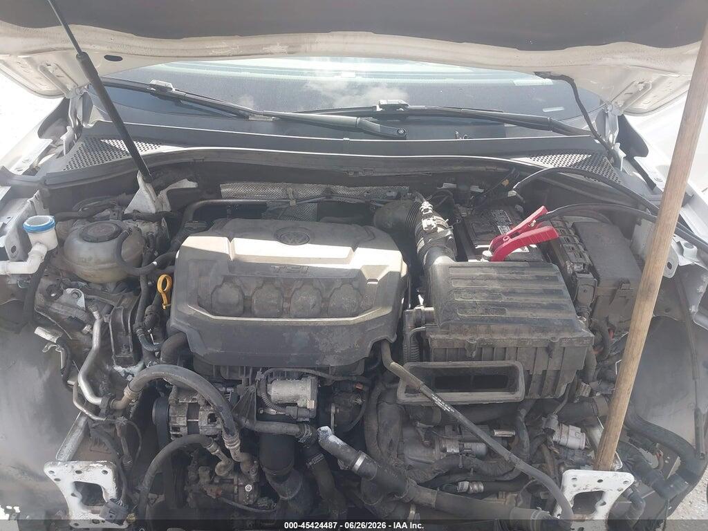 3VV3B7AX4JM015581 2018 VOLKSWAGEN TIGUAN photo no. 10