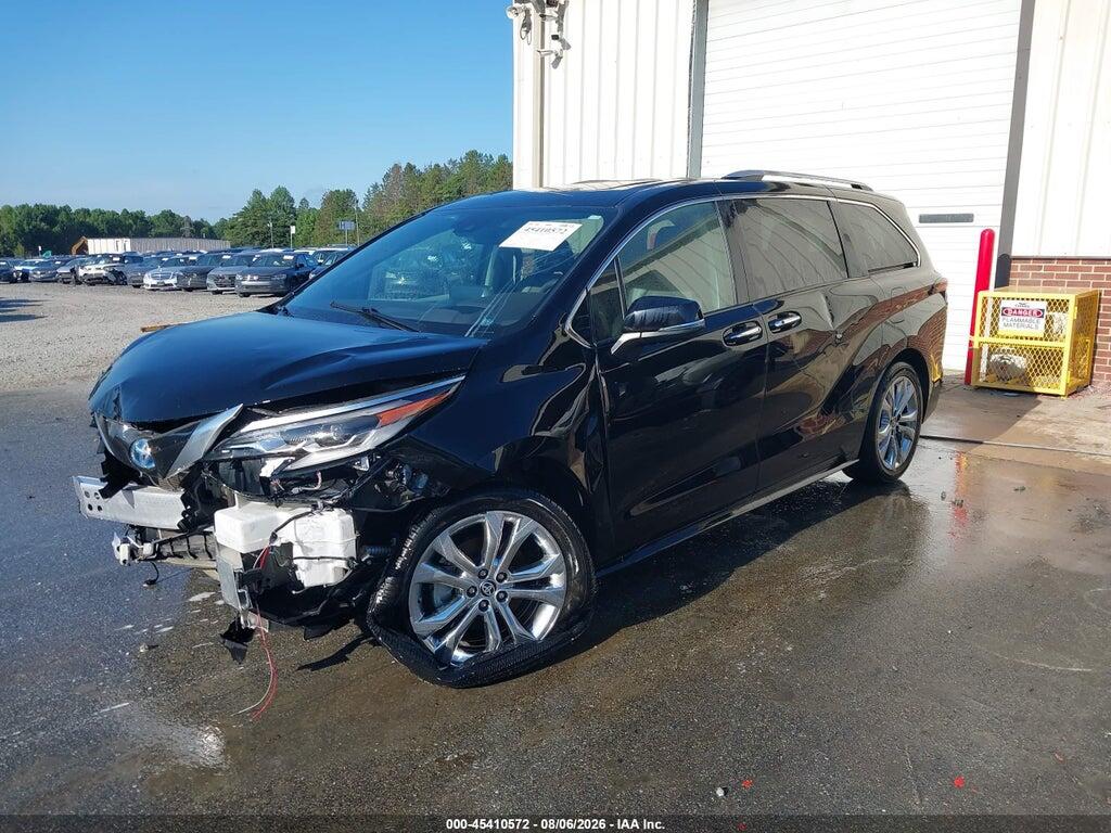 5TDERKEC3PS178034 2023 TOYOTA SIENNA photo no. 2