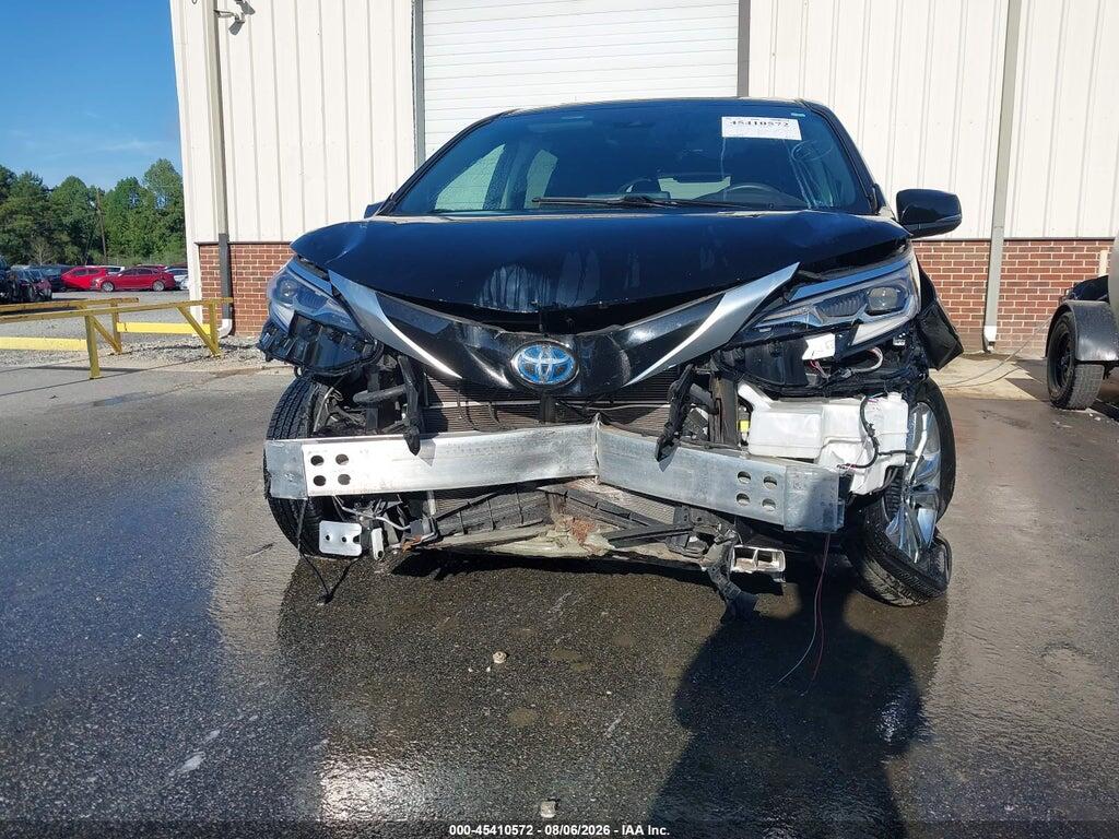 5TDERKEC3PS178034 2023 TOYOTA SIENNA photo no. 6