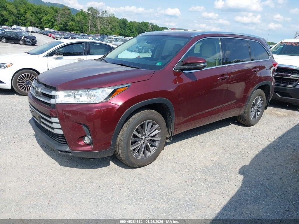 5TDJZRFH4JS882610 2018 TOYOTA HIGHLANDER photo no. 2
