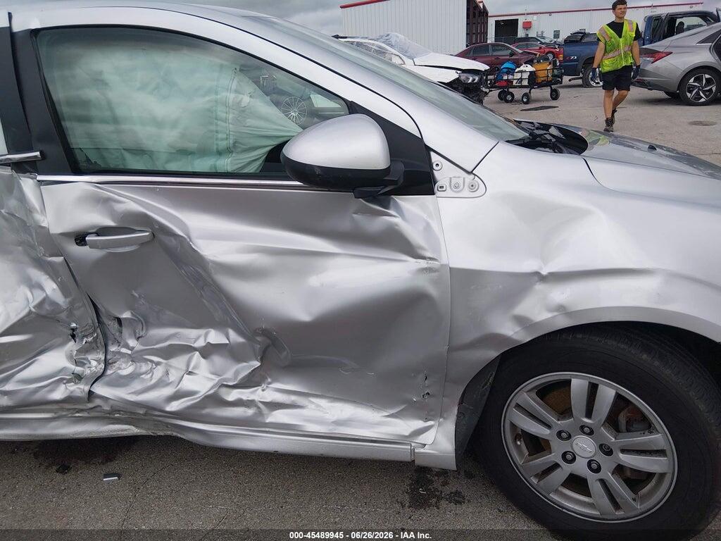 1G1JC6SH4F4120167 2015 CHEVROLET SONIC photo no. 6