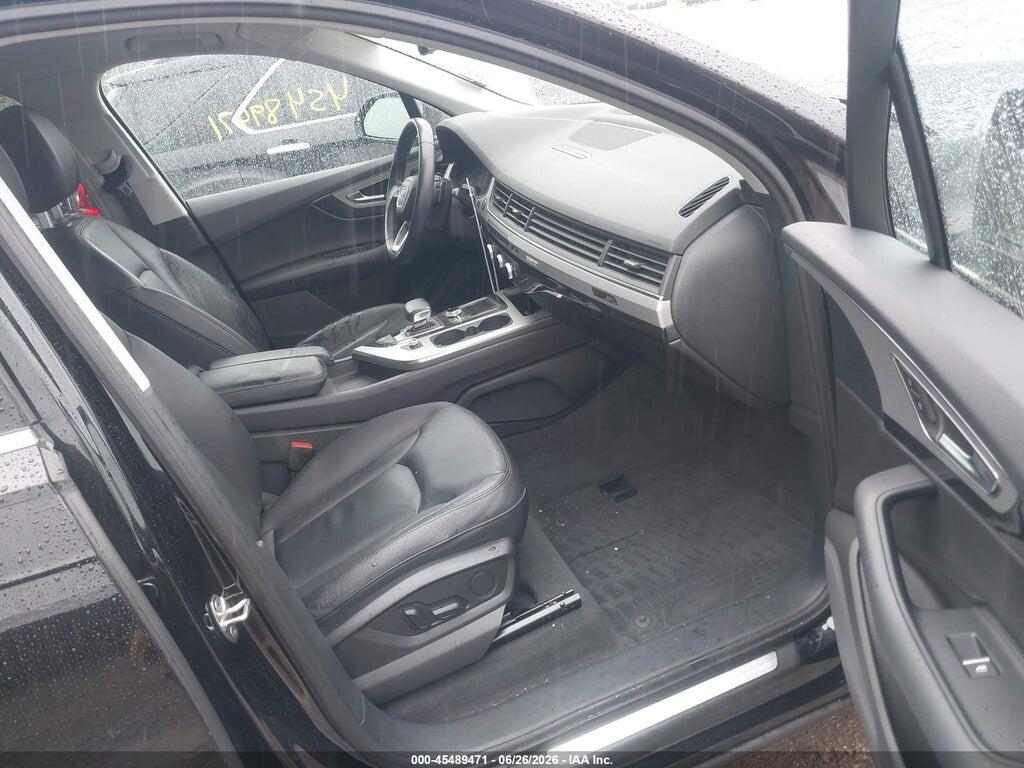 WA1AHAF75KD037509 2019 AUDI Q7 photo no. 5