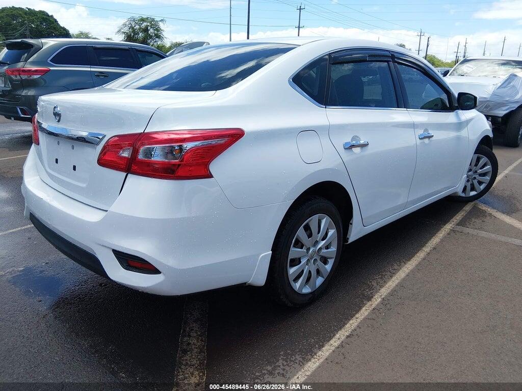 3N1AB7AP3JY317445 2018 NISSAN SENTRA photo no. 4