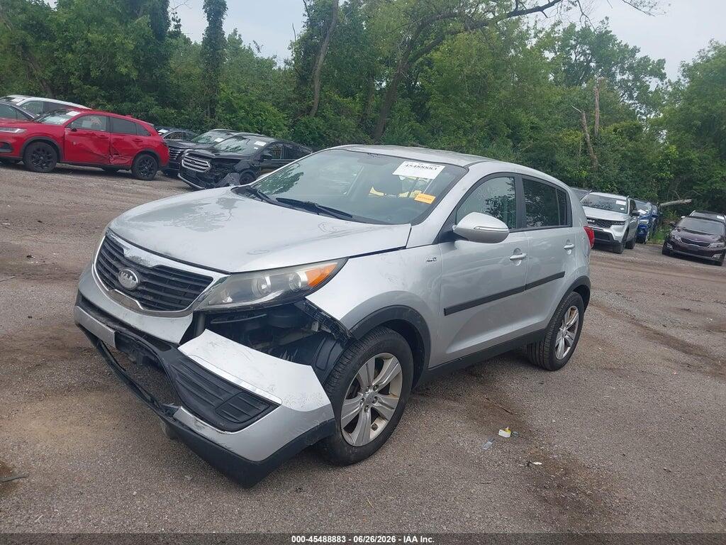 KNDPBCA29D7426180 2013 KIA SPORTAGE photo no. 2