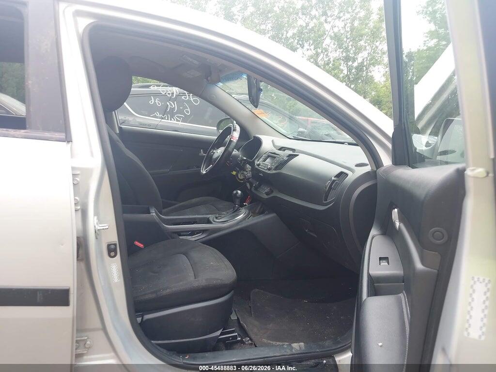 KNDPBCA29D7426180 2013 KIA SPORTAGE photo no. 5