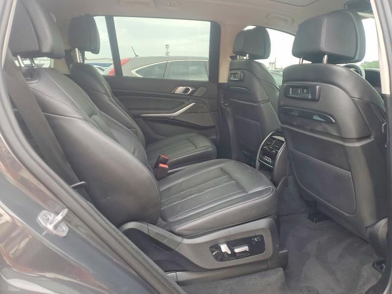 2021 BMW X7 XDRIVE40I — Фото 10 из 12