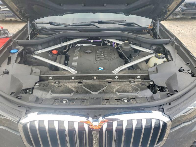 2021 BMW X7 XDRIVE40I — Фото 11 из 12