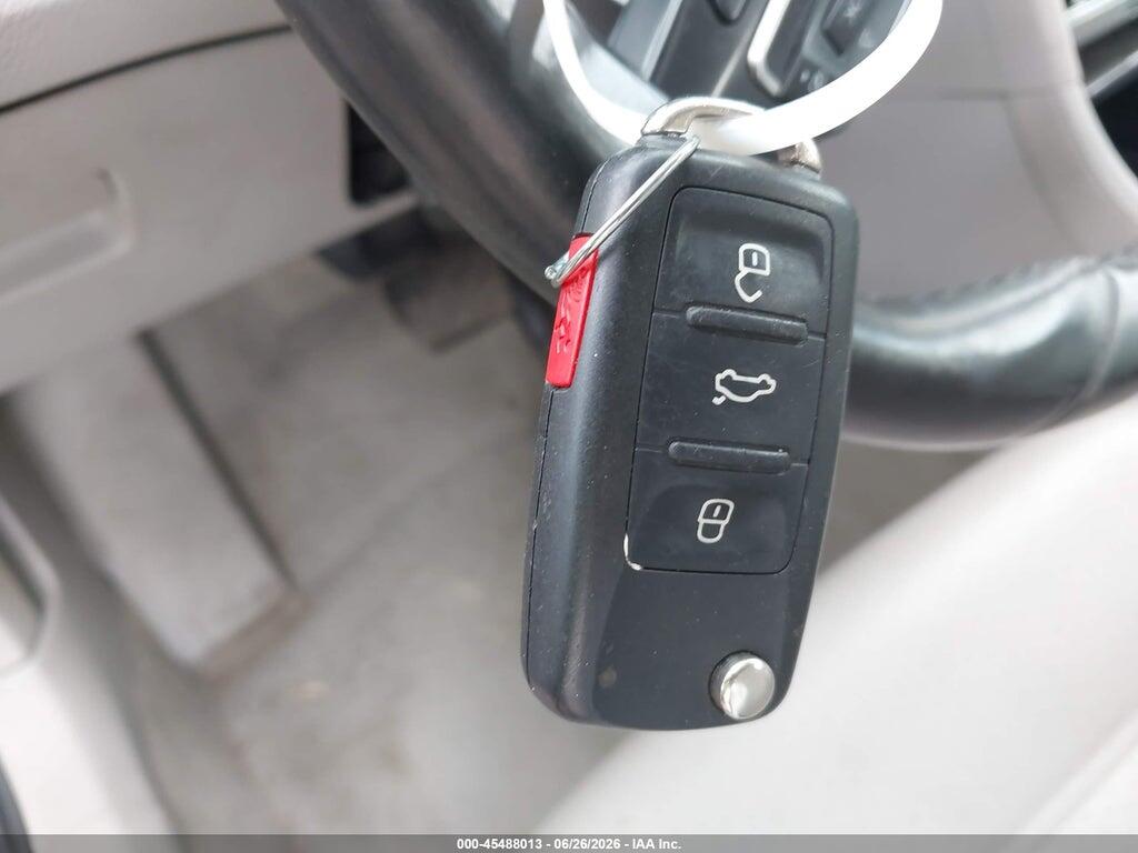 1VWBP7A38EC016116 2014 VOLKSWAGEN PASSAT photo no. 11