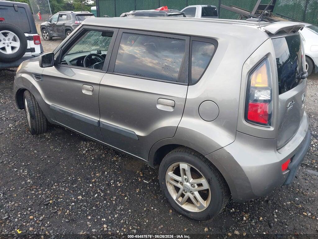 KNDJT2A20A7192228 2010 KIA SOUL photo no. 3