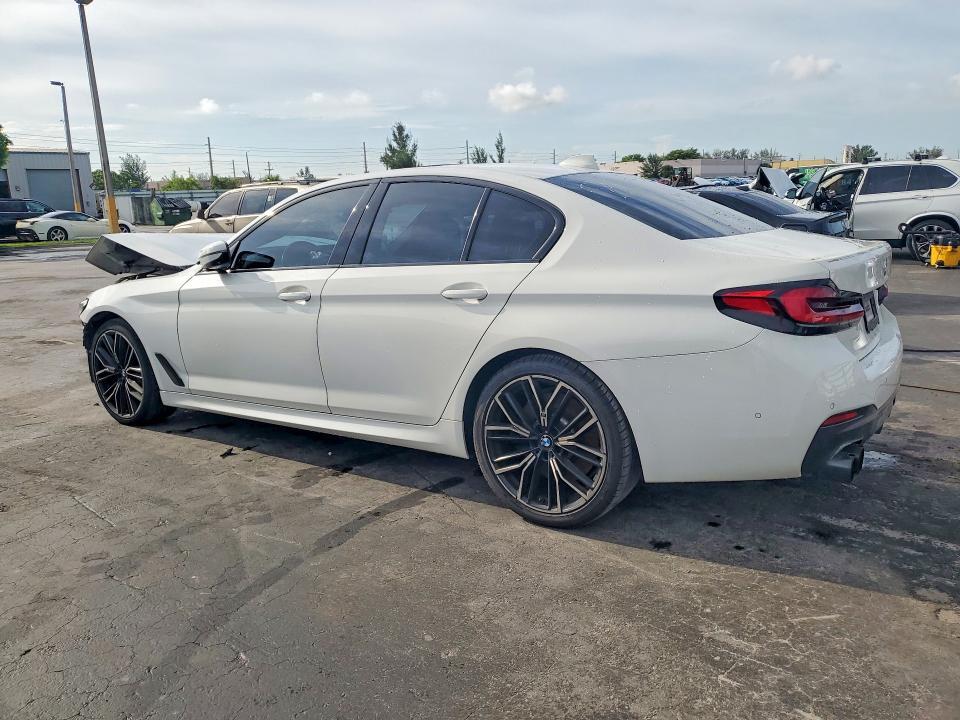 WBA53BJ06MWX35167 2021 BMW 540 photo no. 2