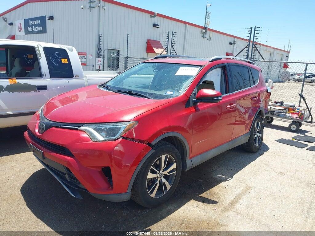 2T3RFREV1HW587704 2017 TOYOTA RAV4 photo no. 2