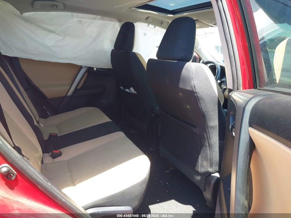 2T3RFREV1HW587704 2017 TOYOTA RAV4 photo no. 8