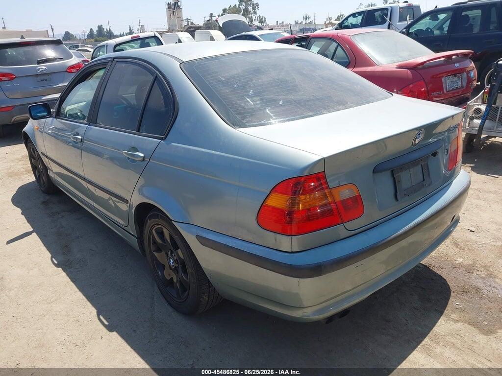 WBAEV33492KL75641 2002 BMW 3 SERIES photo no. 3
