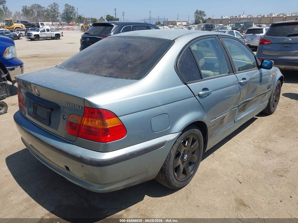 WBAEV33492KL75641 2002 BMW 3 SERIES photo no. 4