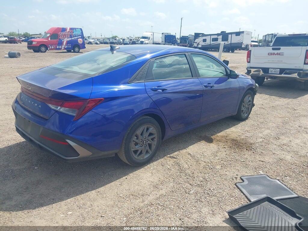 KMHLM4DG9RU738400 2024 HYUNDAI ELANTRA photo no. 4