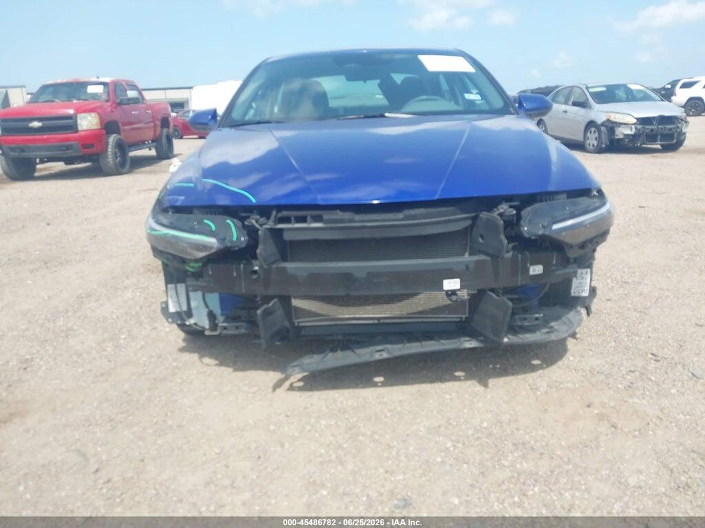 KMHLM4DG9RU738400 2024 HYUNDAI ELANTRA photo no. 6