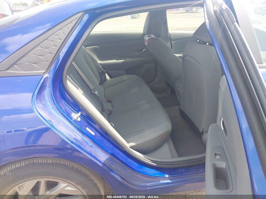 KMHLM4DG9RU738400 2024 HYUNDAI ELANTRA photo no. 8