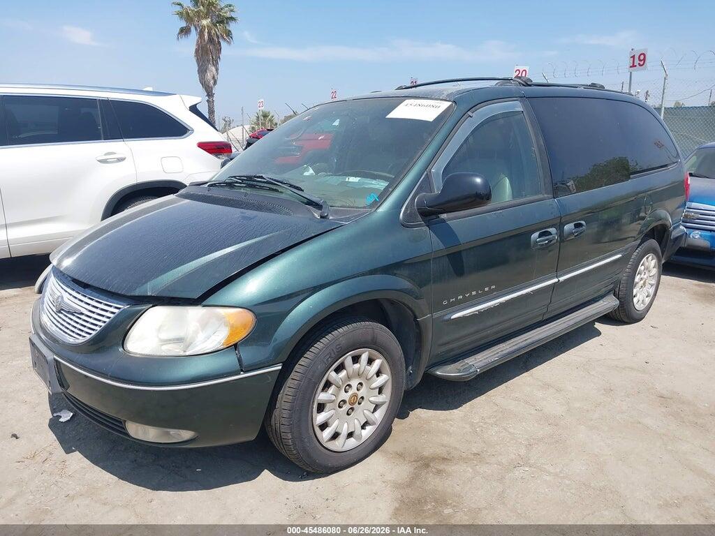 2C8GP54L81R155039 2001 CHRYSLER TOWN & COUNTRY photo no. 2