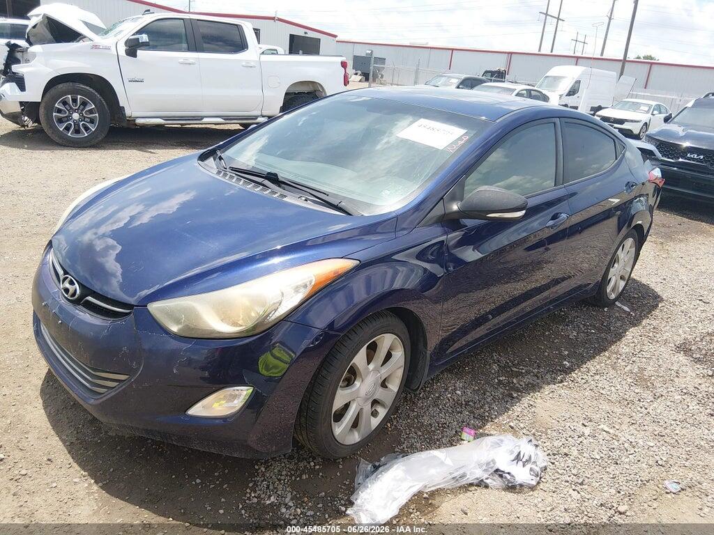 5NPDH4AE0DH432608 2013 HYUNDAI ELANTRA photo no. 2