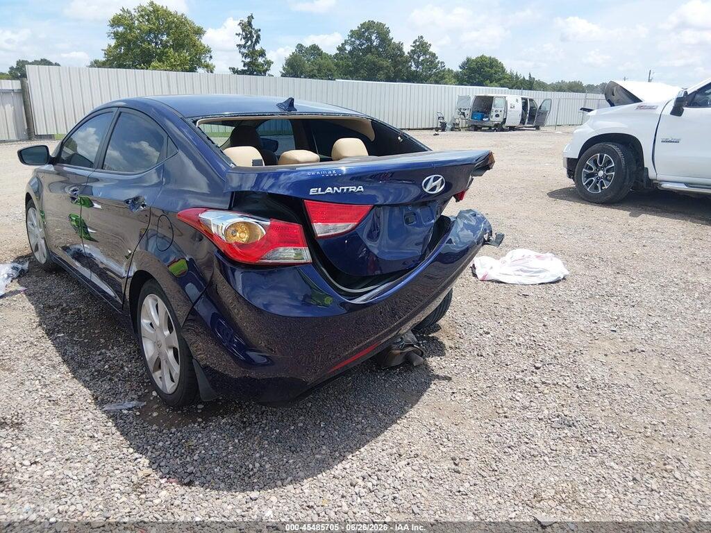 5NPDH4AE0DH432608 2013 HYUNDAI ELANTRA photo no. 3