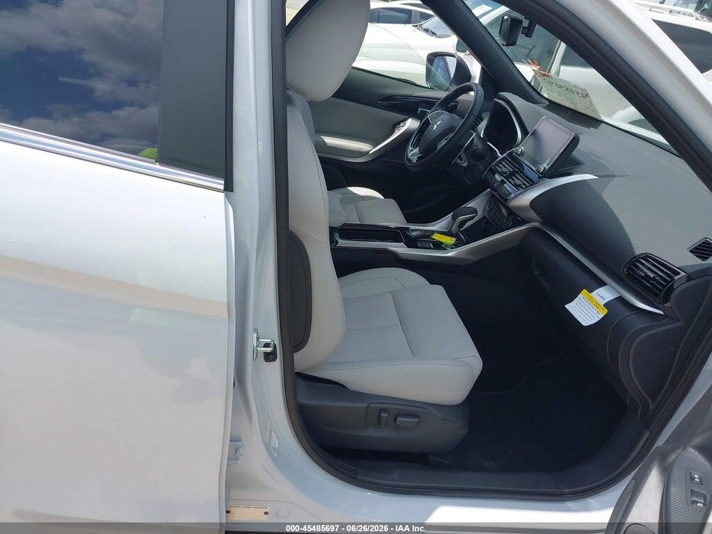 JA4ATWAA9SZ008743 2025 MITSUBISHI ECLIPSE CROSS photo no. 5