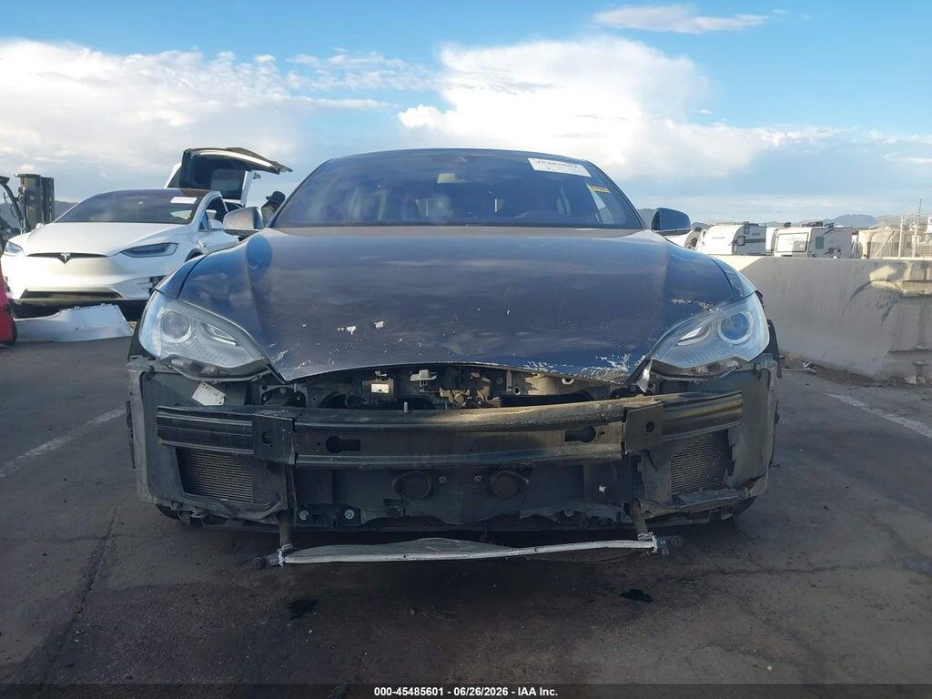 5YJSA1E12GF121945 2016 TESLA MODEL S photo no. 12
