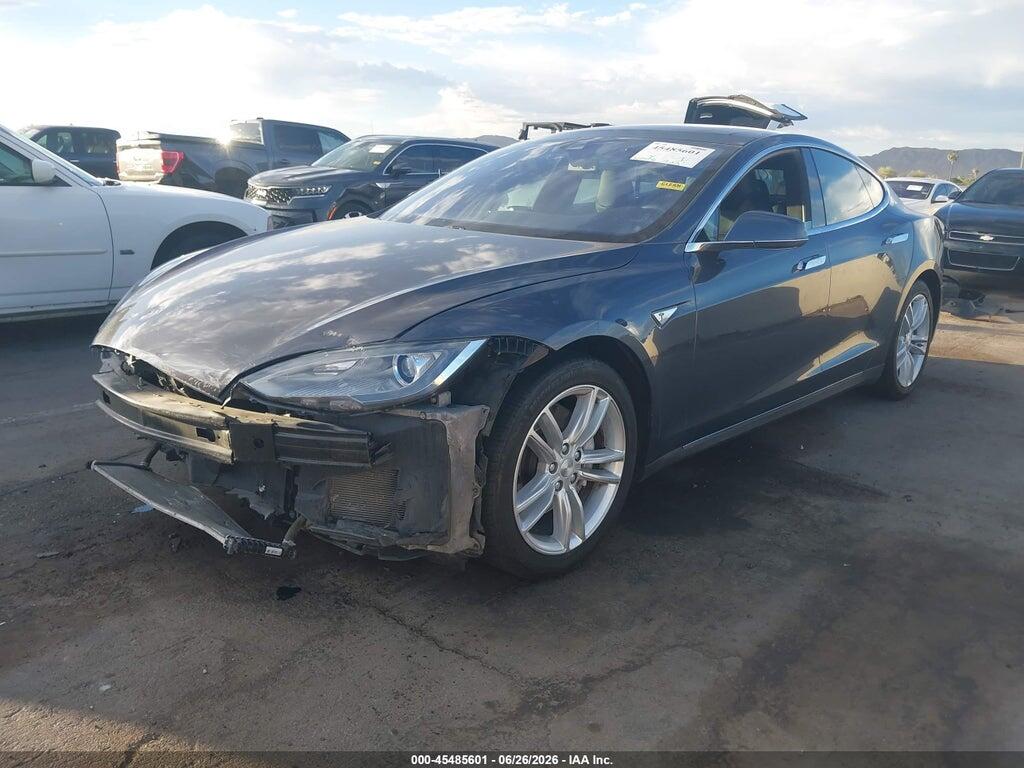 5YJSA1E12GF121945 2016 TESLA MODEL S photo no. 2