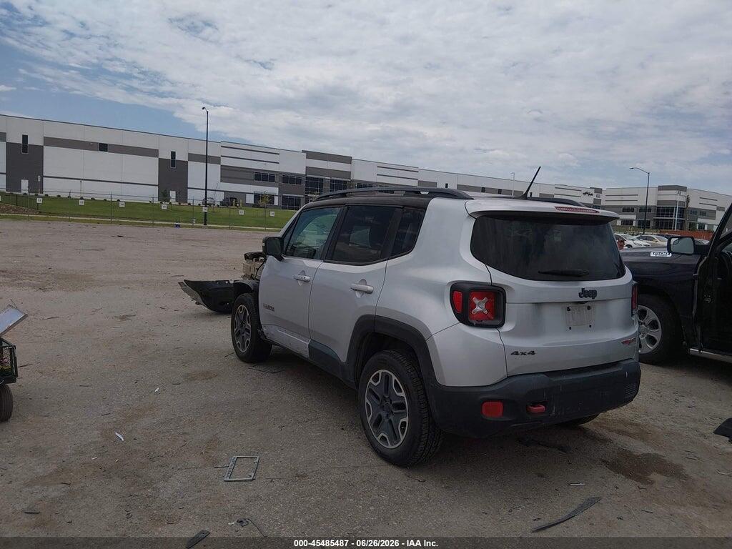 ZACCJBCT9FPC33812 2015 JEEP RENEGADE photo no. 3