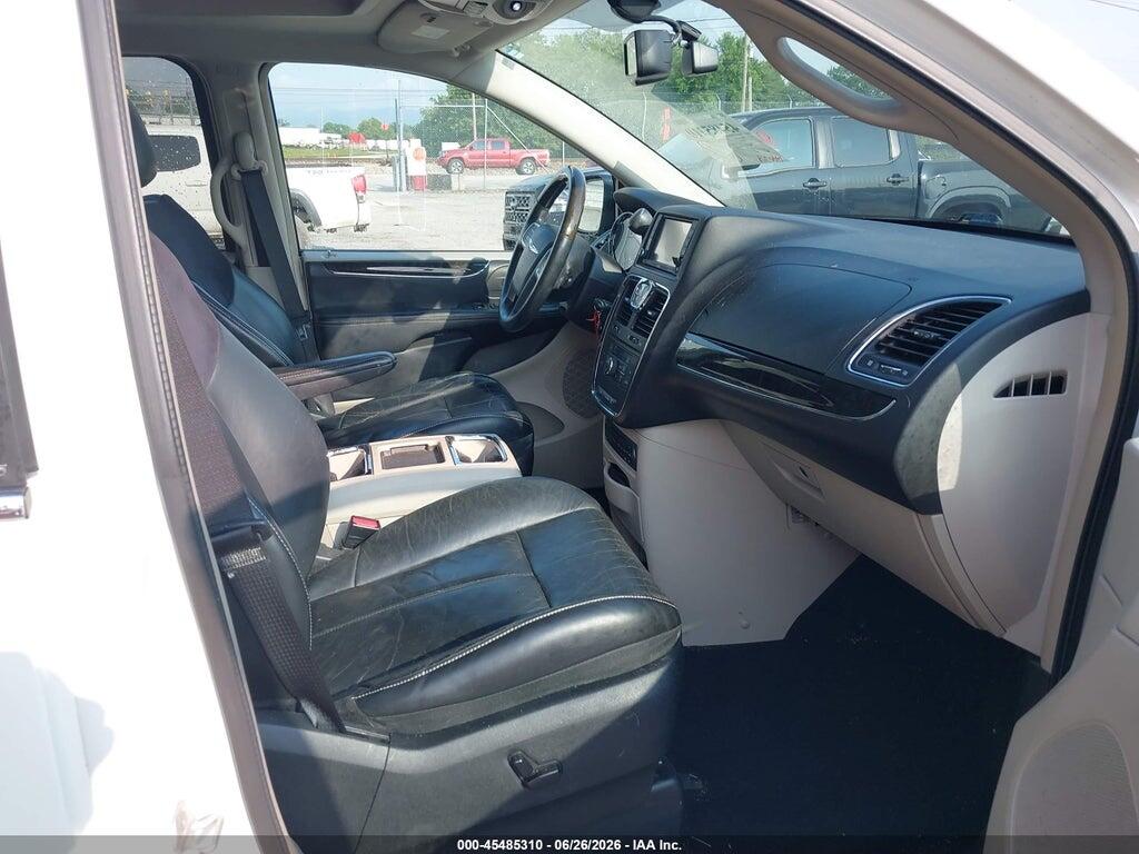 2C4RC1GG6DR610309 2013 CHRYSLER TOWN & COUNTRY photo no. 5