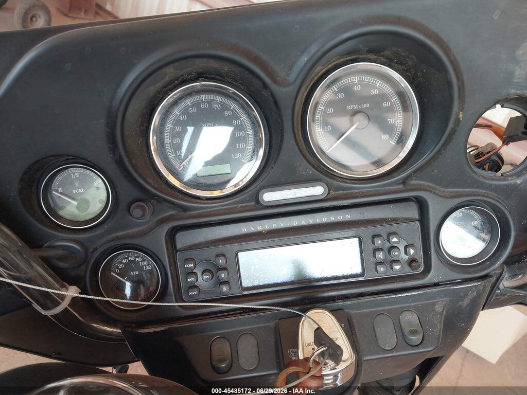 1HD1FF41X8Y667209 2008 HARLEY-DAVIDSON FLHT photo no. 7