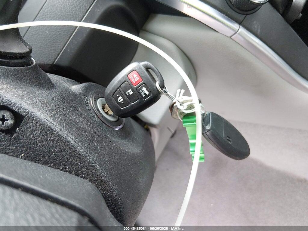 4T4BF1FK8FR513182 2015 TOYOTA CAMRY photo no. 11
