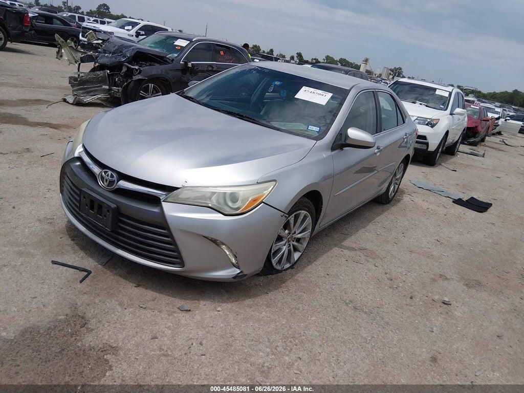 4T4BF1FK8FR513182 2015 TOYOTA CAMRY photo no. 2