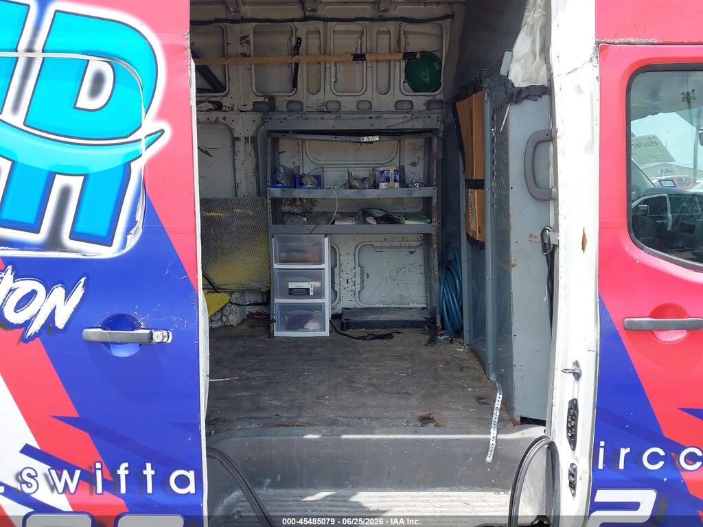 1N6BF0LY1DN108870 2013 NISSAN NV CARGO NV2500 HD photo no. 8
