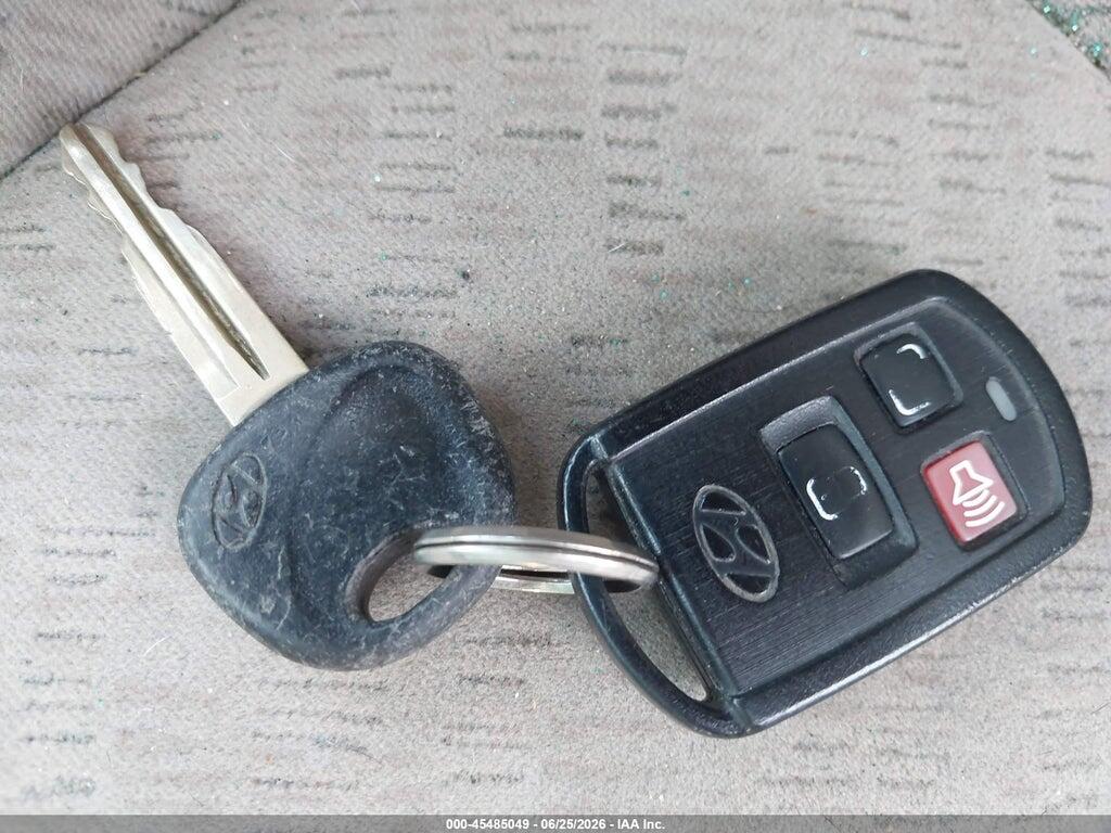 KMHDN46D84U770235 2004 HYUNDAI ELANTRA photo no. 11