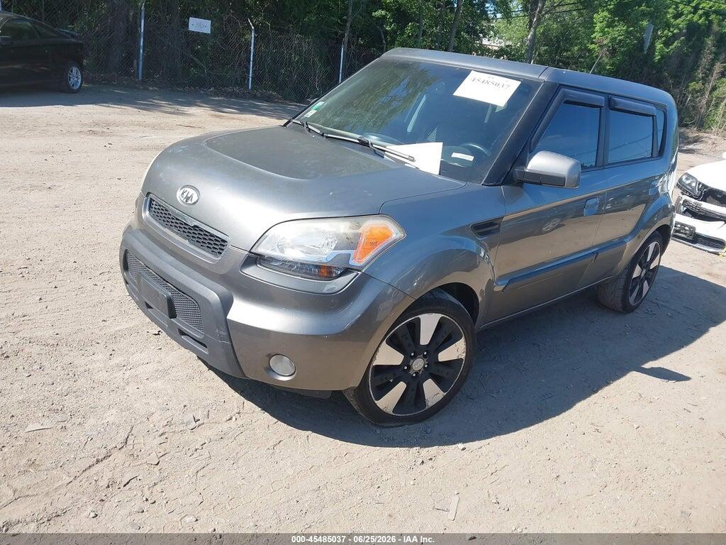 KNDJT2A24A7137359 2010 KIA SOUL photo no. 2