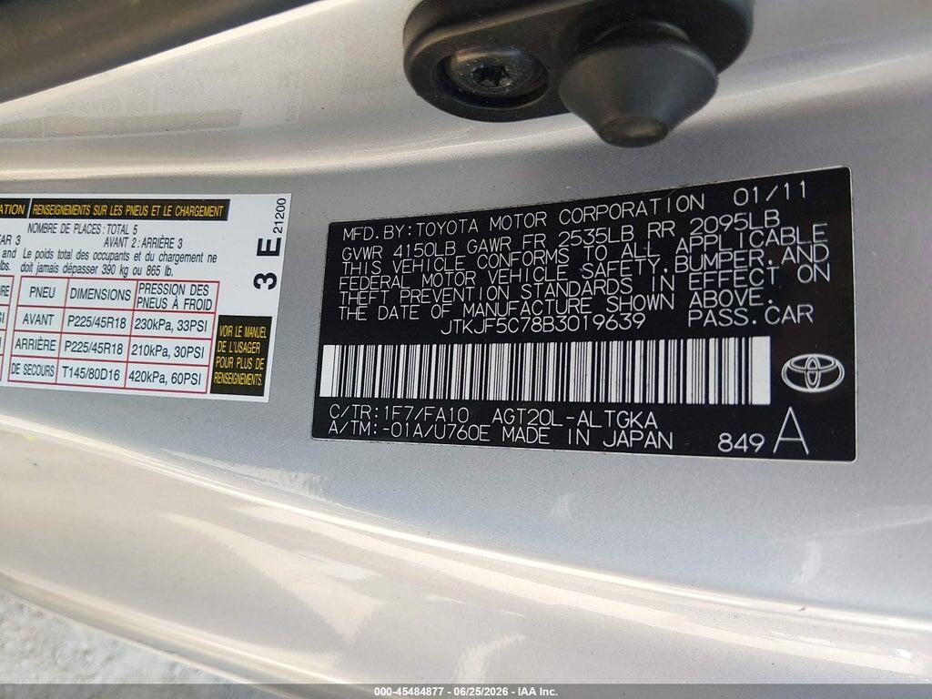 JTKJF5C78B3019639 2011 SCION TC photo no. 9
