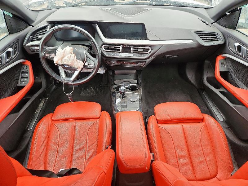 2021 BMW 228XI — Фото 8 из 13