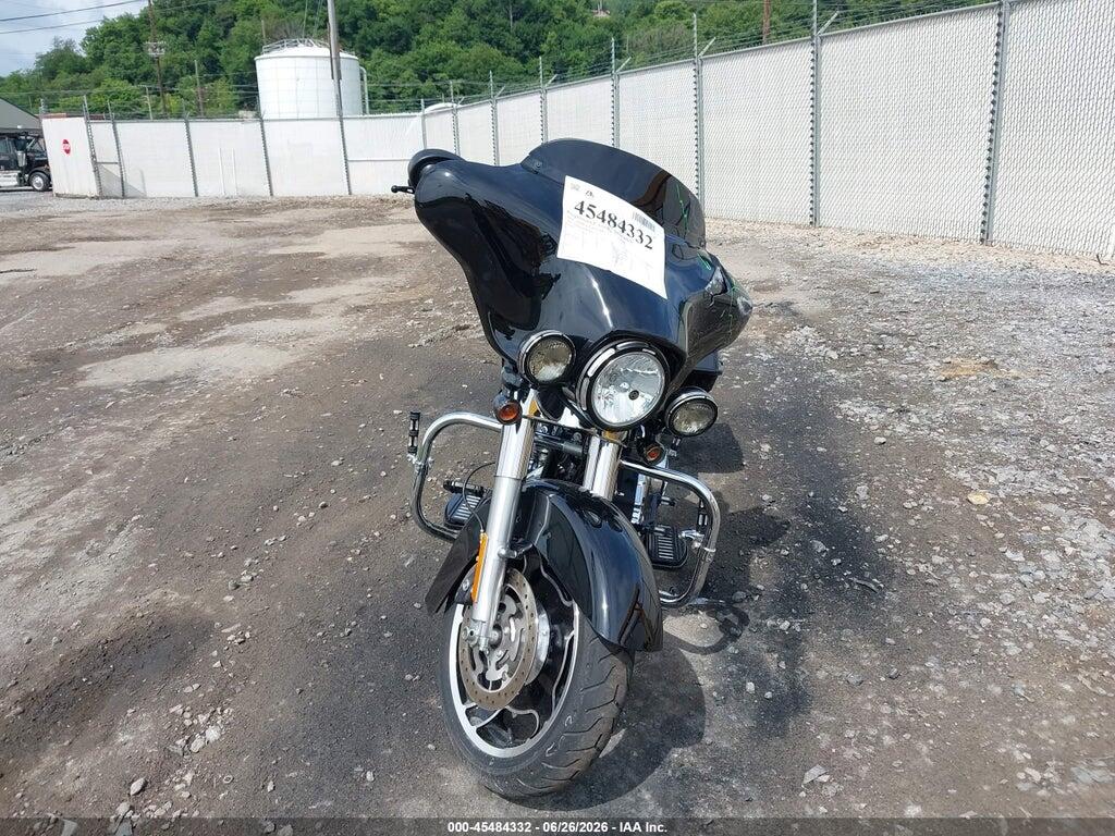 1HD1KBM18CB692321 2012 HARLEY-DAVIDSON FLHX photo no. 5