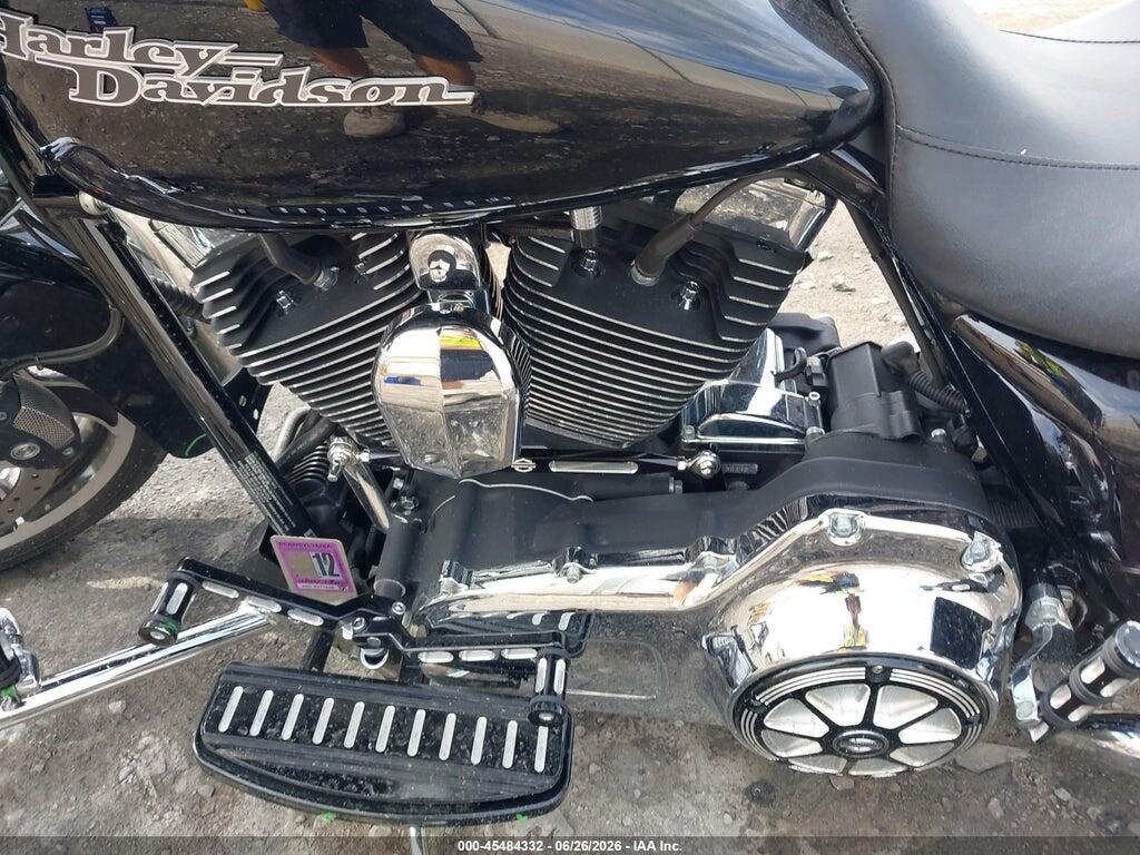 1HD1KBM18CB692321 2012 HARLEY-DAVIDSON FLHX photo no. 9