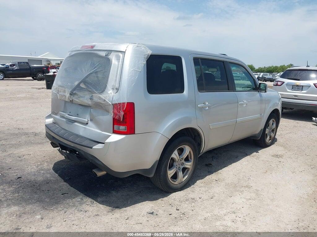5FNYF3H56FB019245 2015 HONDA PILOT photo no. 4