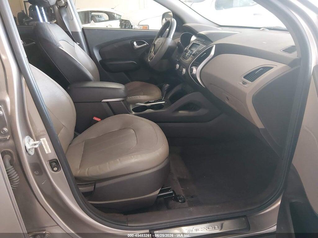 KM8JU3AC3DU654987 2013 HYUNDAI TUCSON photo no. 5