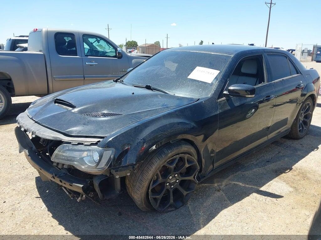 2C3CCABG4KH524050 2019 CHRYSLER 300 photo no. 2