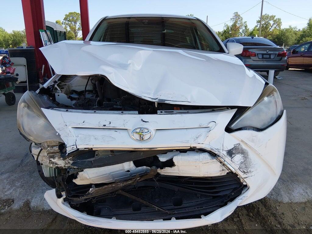 3MYDLBYV7JY314404 2018 TOYOTA YARIS IA photo no. 12