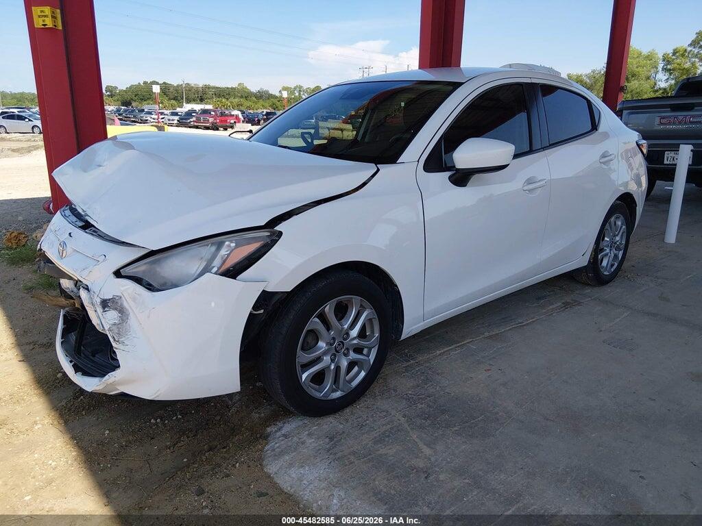 3MYDLBYV7JY314404 2018 TOYOTA YARIS IA photo no. 2