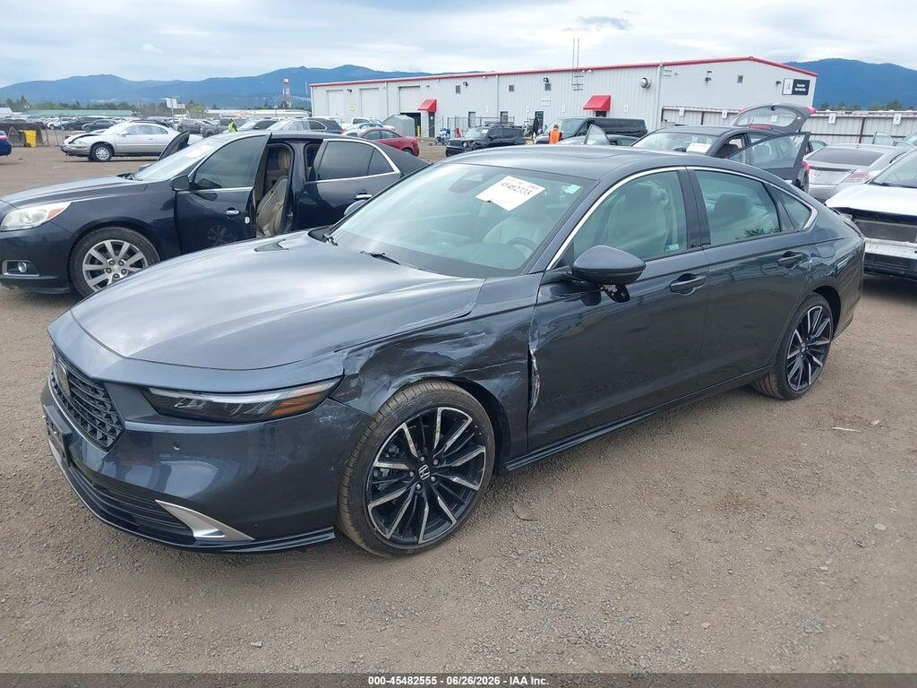 1HGCY2F82SA072282 2025 HONDA ACCORD HYBRID photo no. 2
