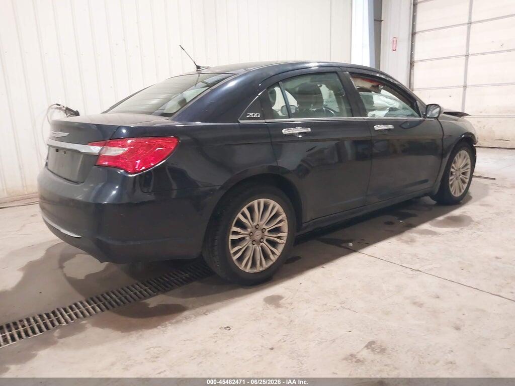 1C3CCBCG4CN315470 2012 CHRYSLER 200 photo no. 4